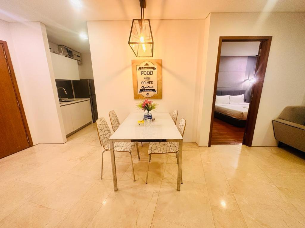 Vortex Suites Klcc By Nadia Guesthouse Kuala Lumpur Phòng bức ảnh